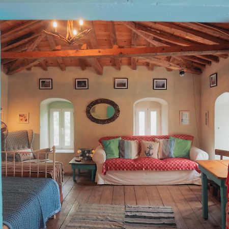Vintage Stone-Built Country Cottage In Richea Kouloureika Ngoại thất bức ảnh