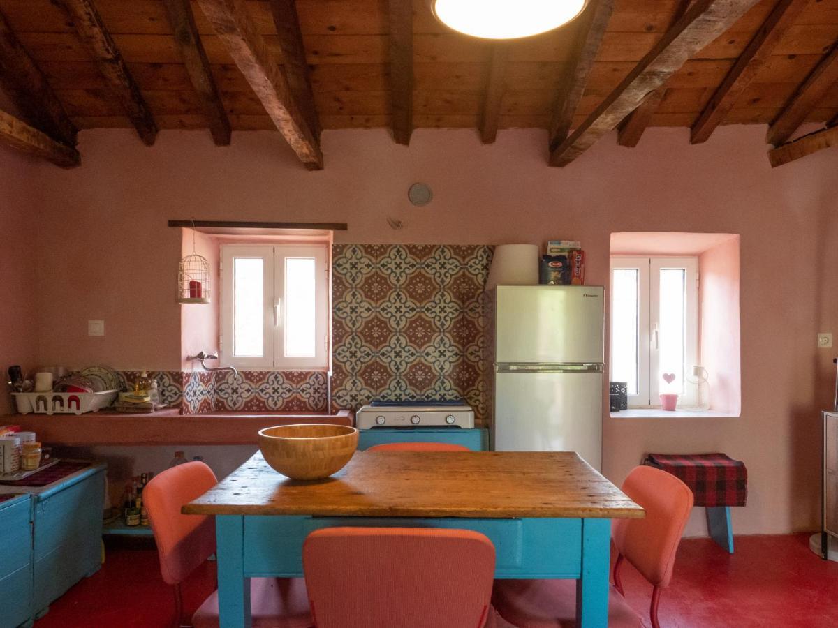 Vintage Stone-Built Country Cottage In Richea Kouloureika Ngoại thất bức ảnh